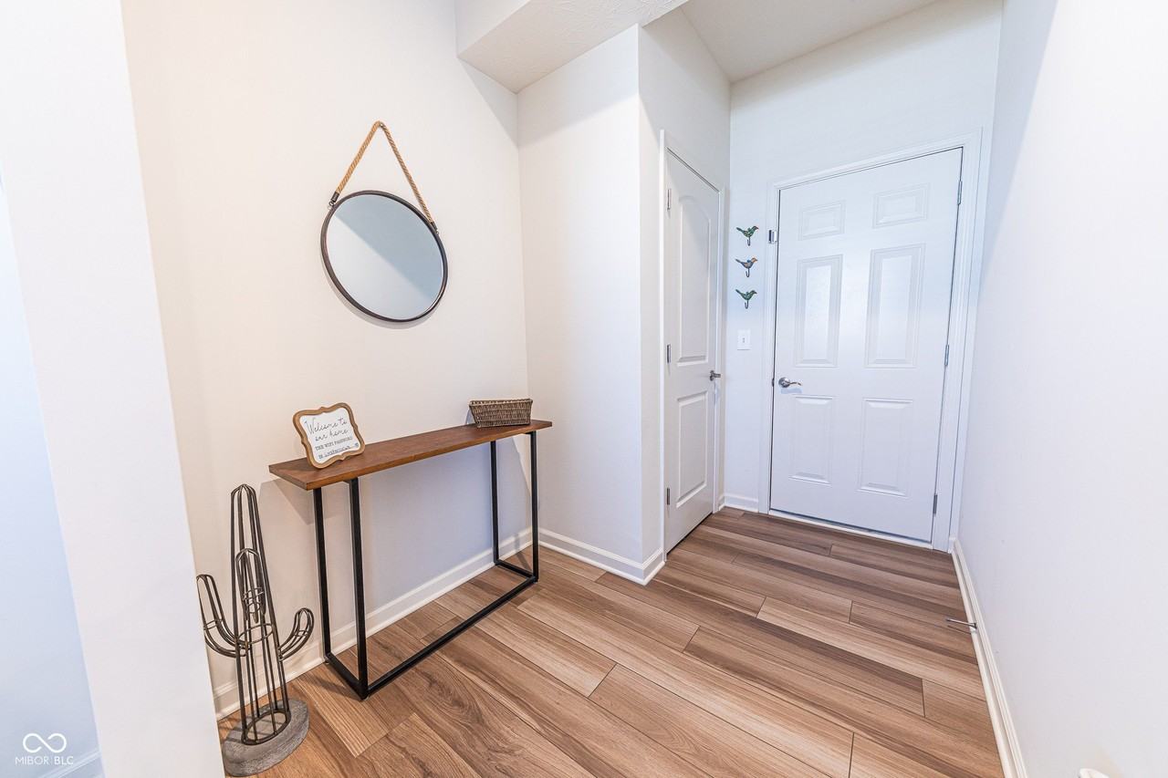 6786 Sable Point Dr - Photo 2 of 23