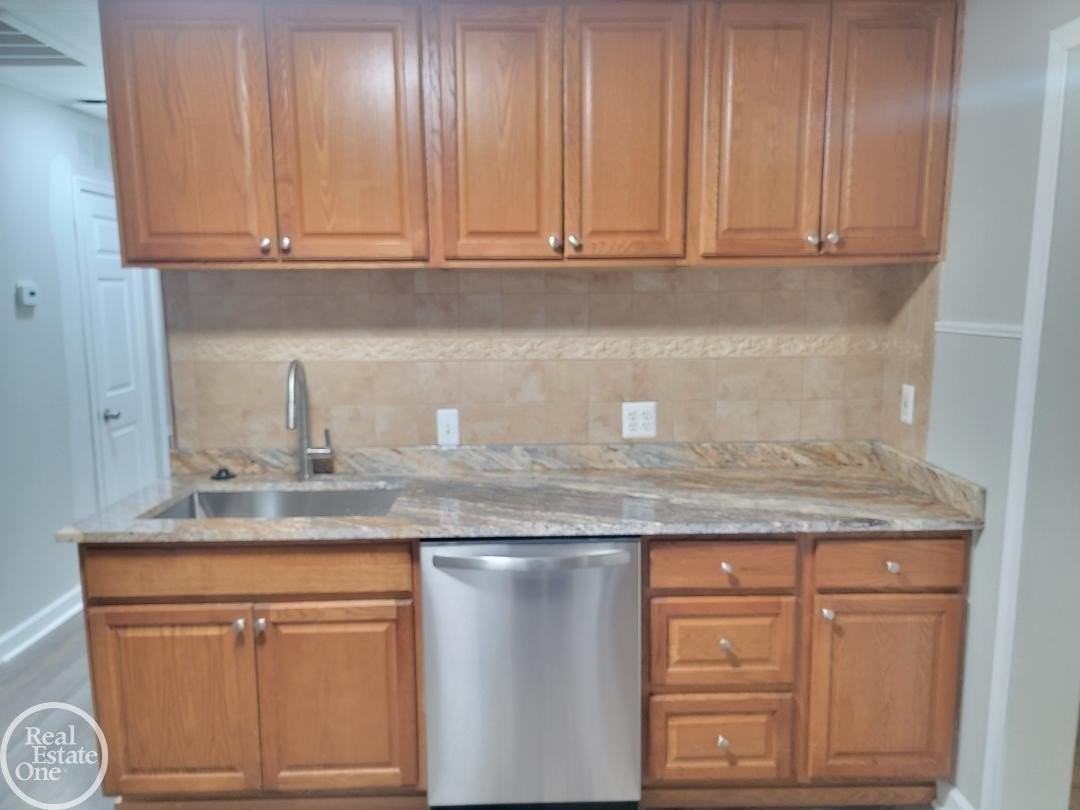 11319 Studebaker Ave - Photo 5 of 12