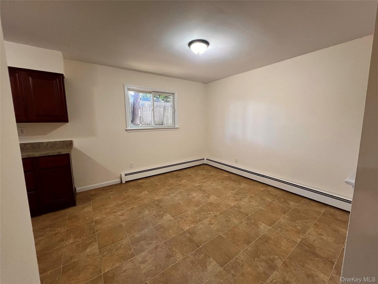 22 William St - Photo 4 of 10