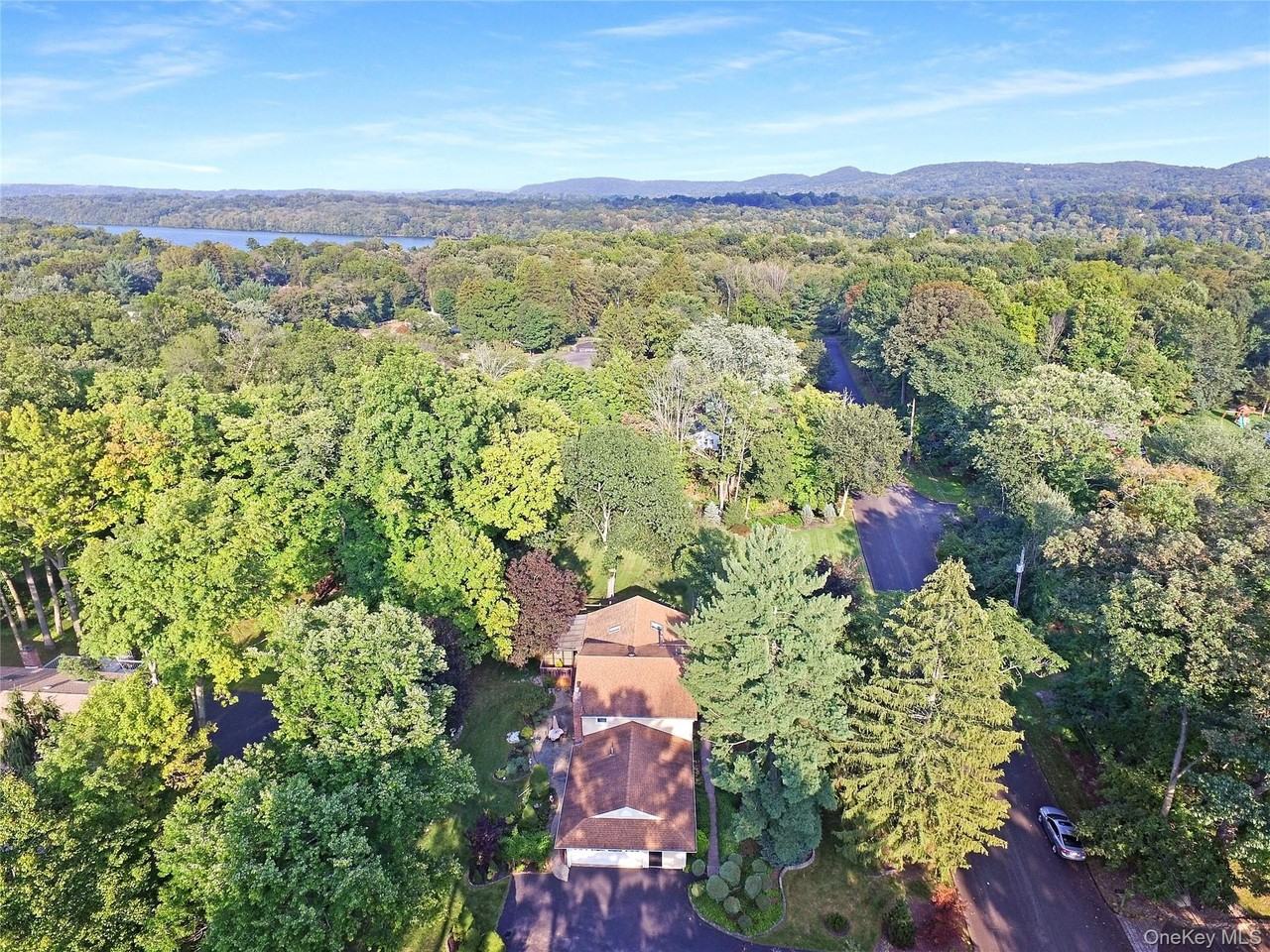 6 Kenbar Rd - Photo 3 of 36