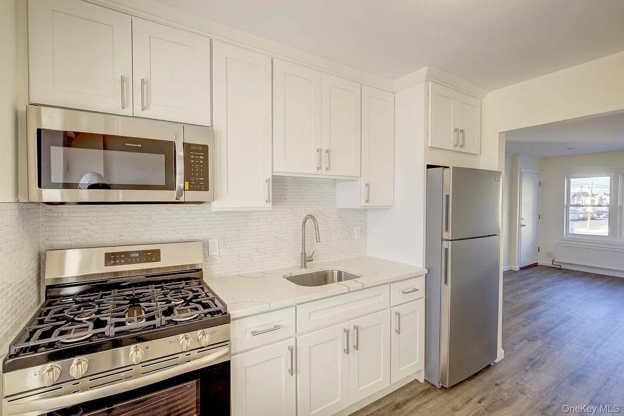 670 W Broadway unit: 2Nd Floor #2ndFL - Photo 2 of 15