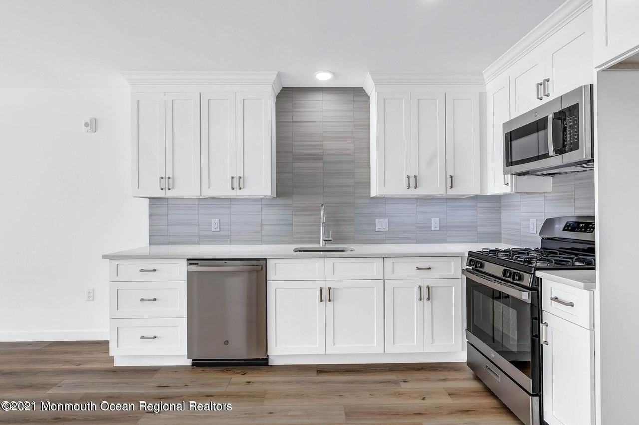 131 Brighton Ave #301 - Photo 5 of 31
