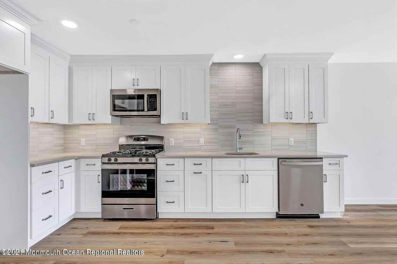 131 Brighton Ave #301 - Photo 6 of 31
