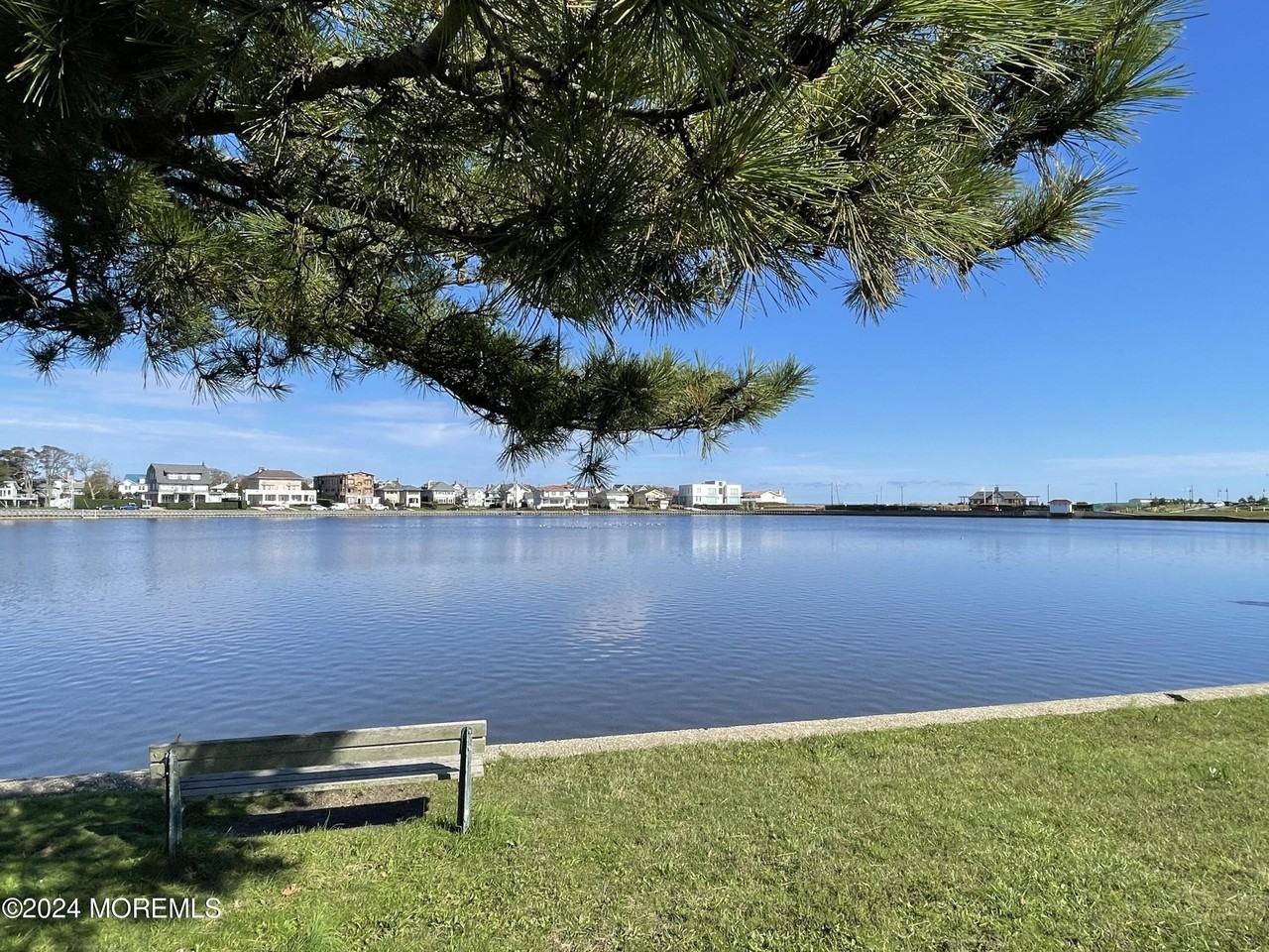 302 Deal Lake Dr Unit 21 #21 - Photo 7 of 9