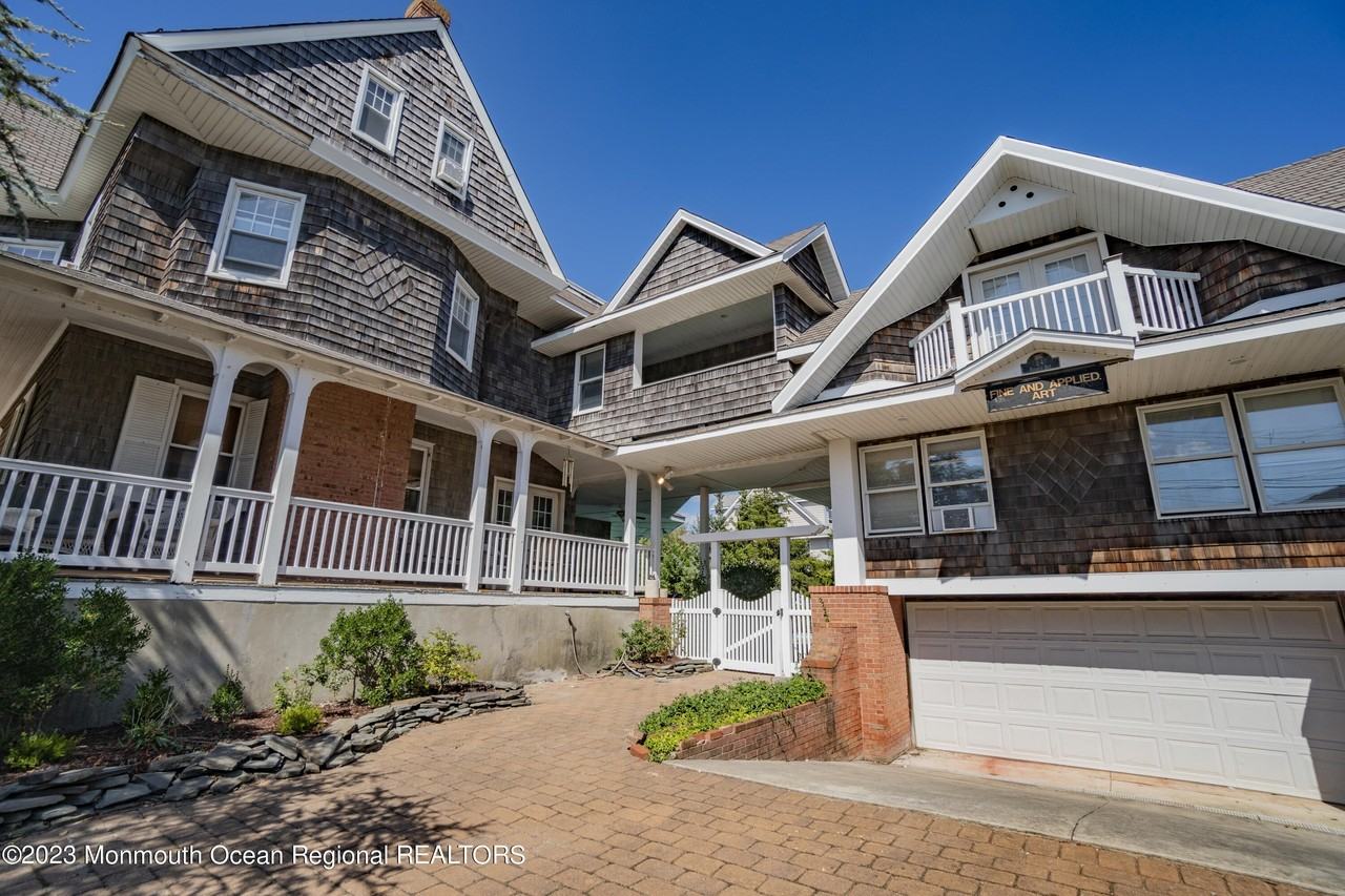 34 4th Ave - Photo 4 of 38