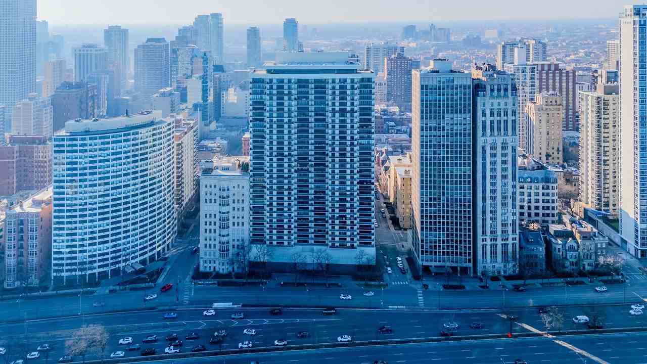 1212 N Lake Shore Dr Apt 21bs #21BS - Photo 3 of 40