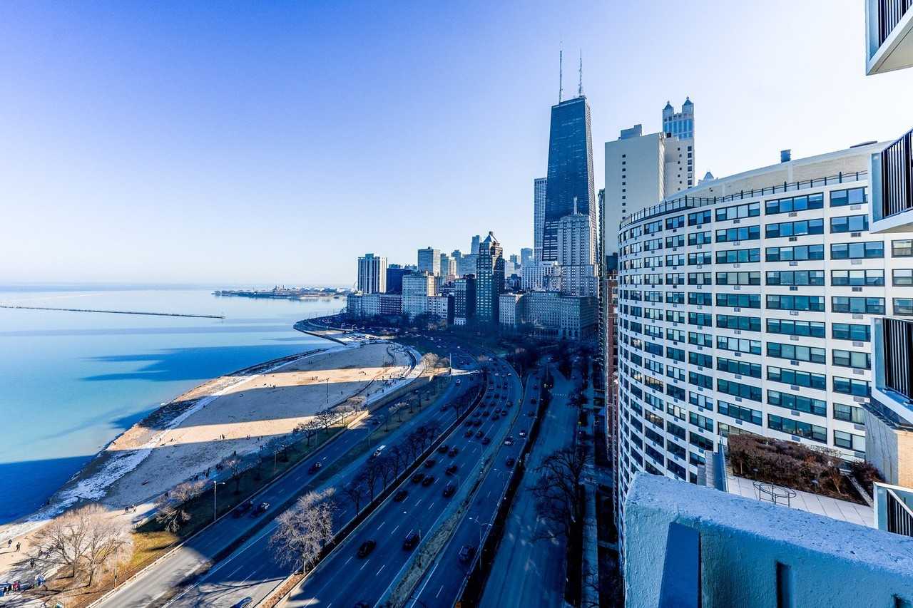 1212 N Lake Shore Dr Apt 21bs #21BS - Photo 6 of 40