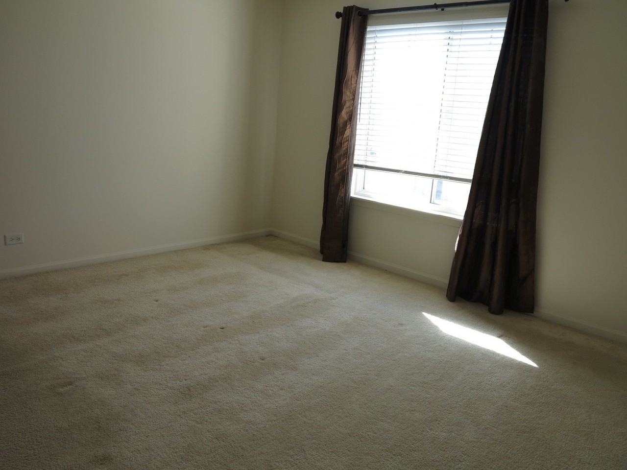 548 New Haven Dr Unit 548 #548 - Photo 7 of 9