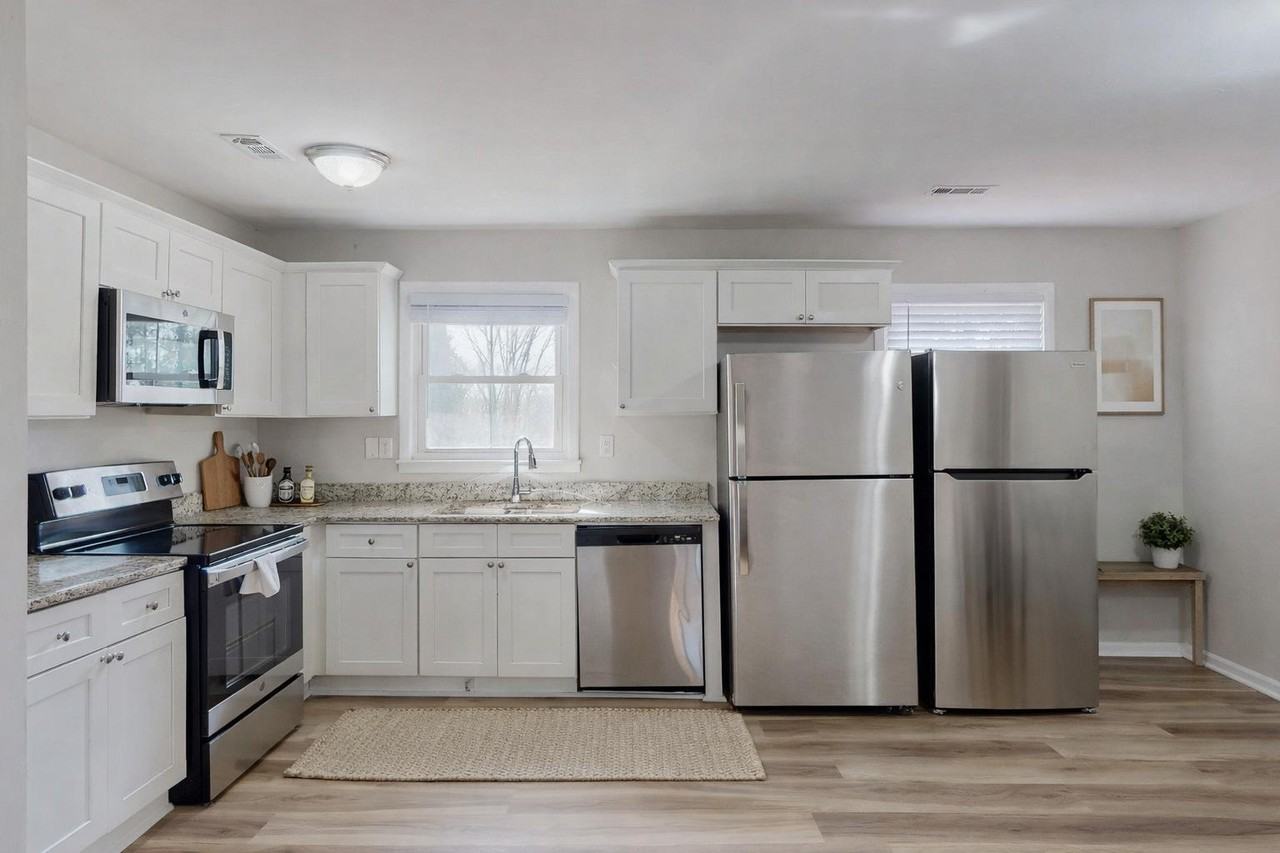 Utoy Ct Sw - Photo 2 of 18