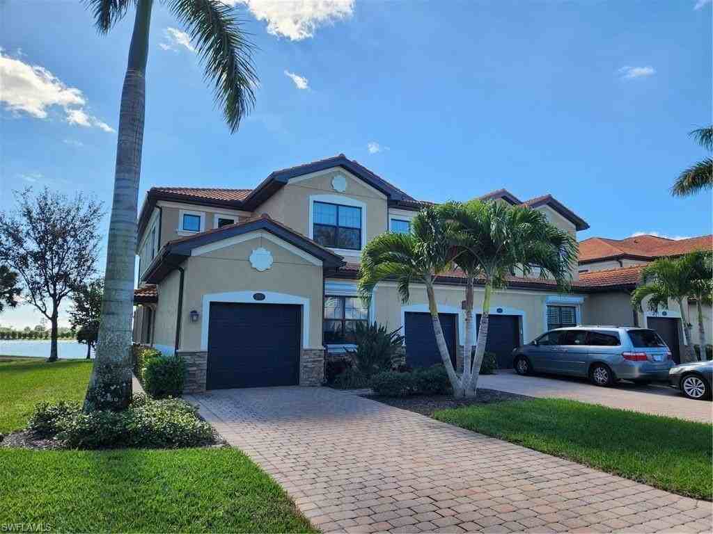 11321 Monte Carlo Blvd Unit 201 #201 - Photo 2 of 9