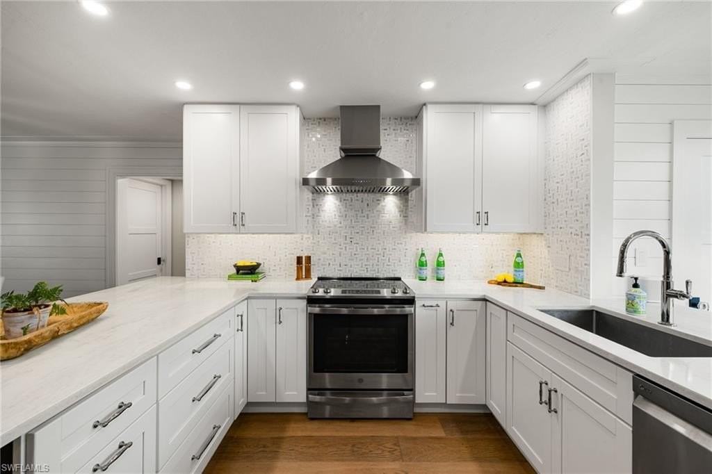 3135 Riviera Dr Unit B205 #B205 - Photo 2 of 47