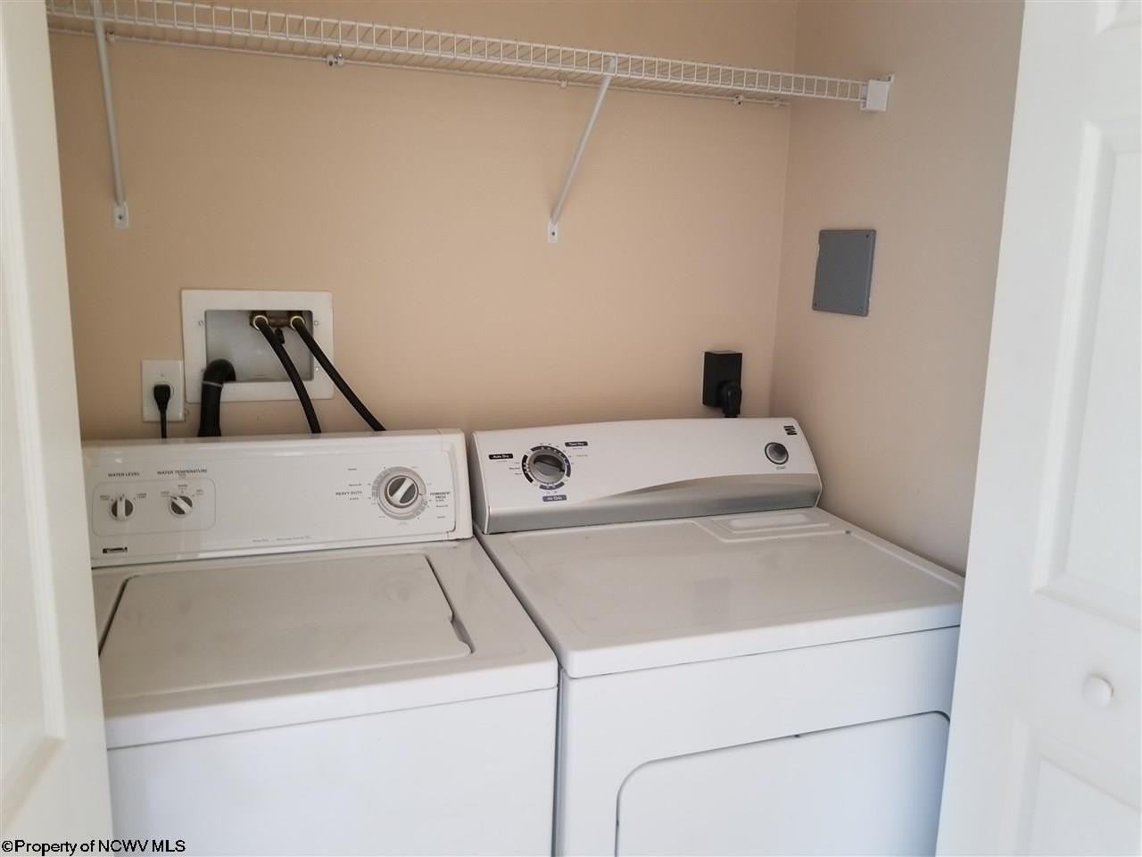 208 Mountain Golf Dr - Photo 6 of 10