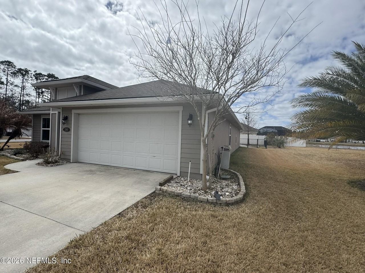 380 Crescent Key Dr - Photo 5 of 50