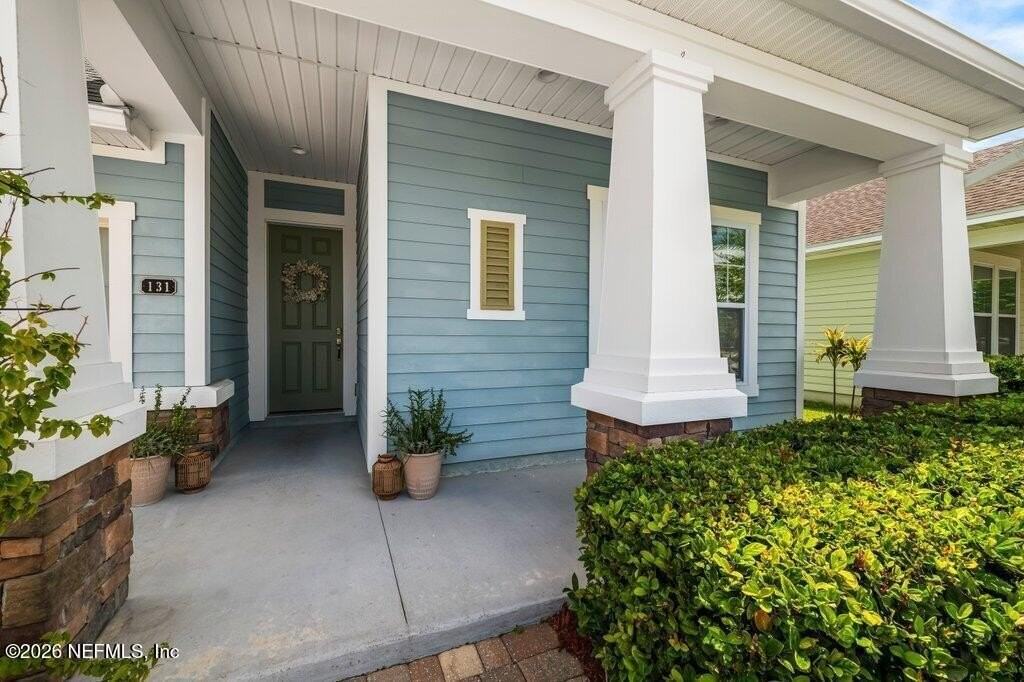 131 Paradise Valley Dr - Photo 2 of 33