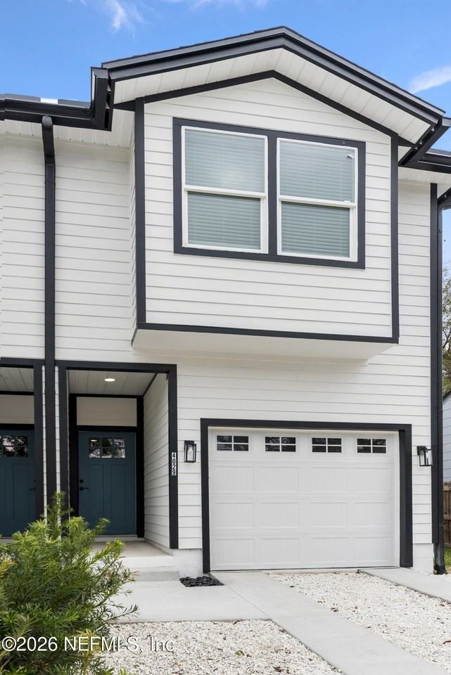 4029 Ernest St - Photo 2 of 26