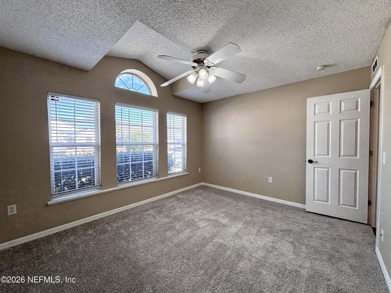 7332 Gum Tree Rd - Photo 5 of 31