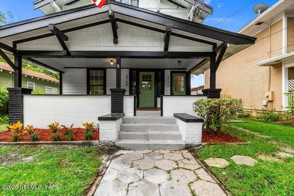 2770 College St Unit B #B - Photo 2 of 18