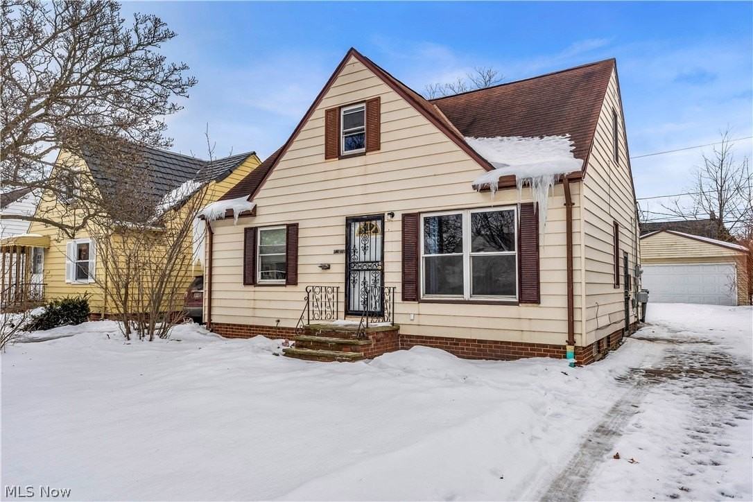 12918 Eastwood Blvd - Photo 2 of 26