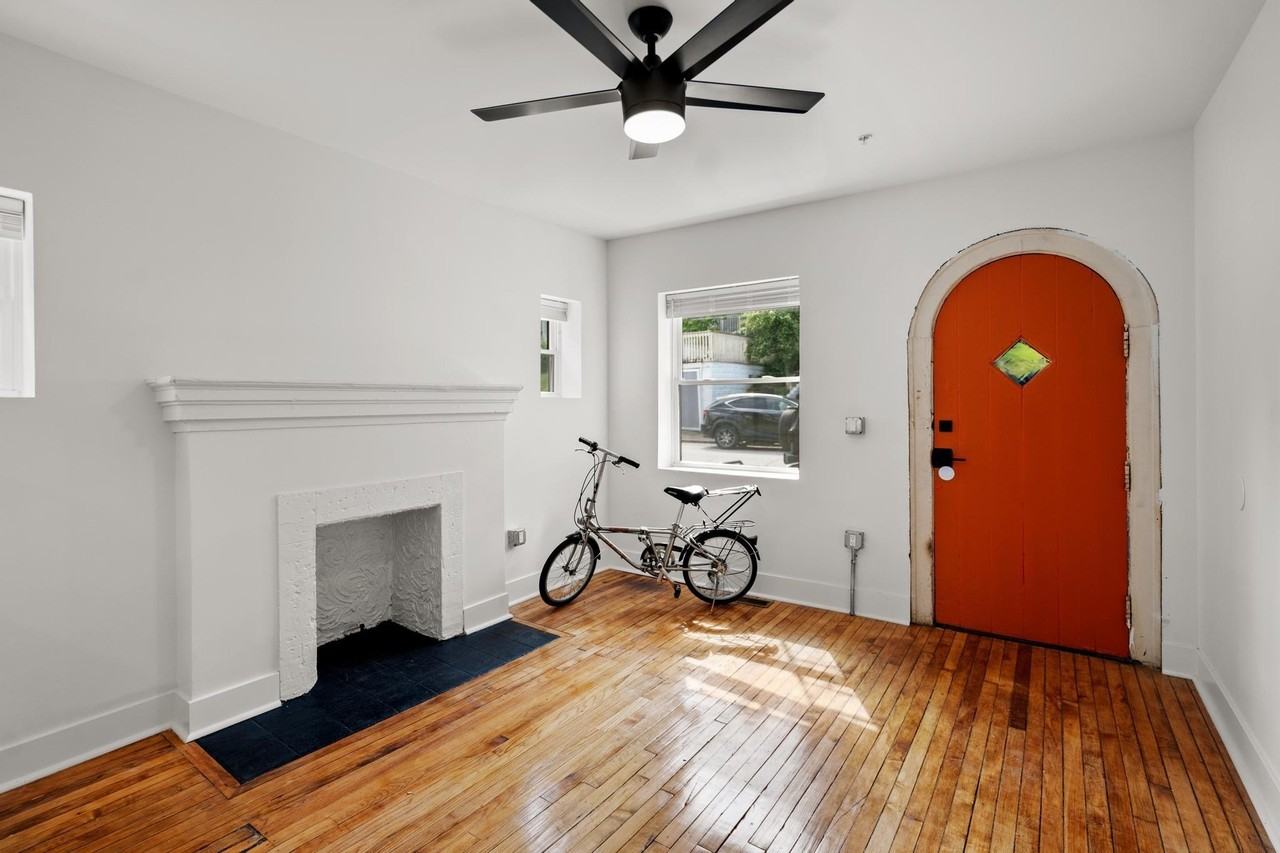 217 W 13th St Unit 1b #1B - Photo 2 of 16