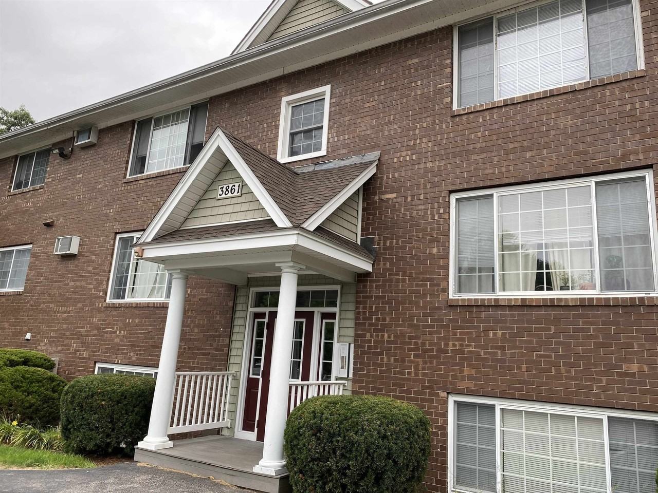 3861 Brown Ave #32 - Photo 6 of 40