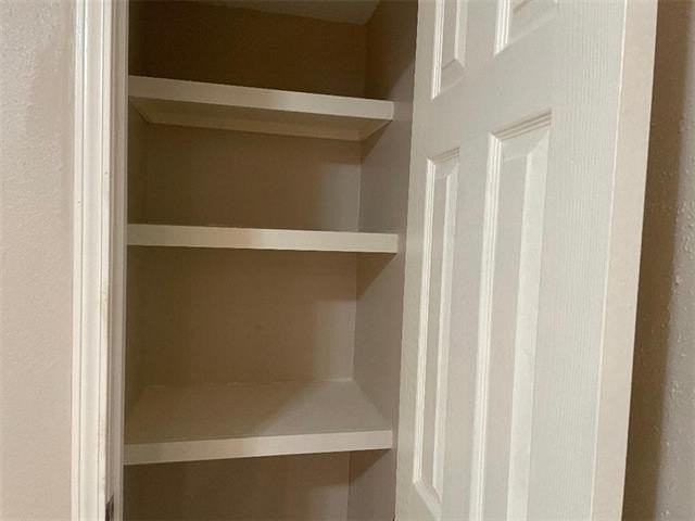 7012 Tullis Dr - Photo 7 of 21