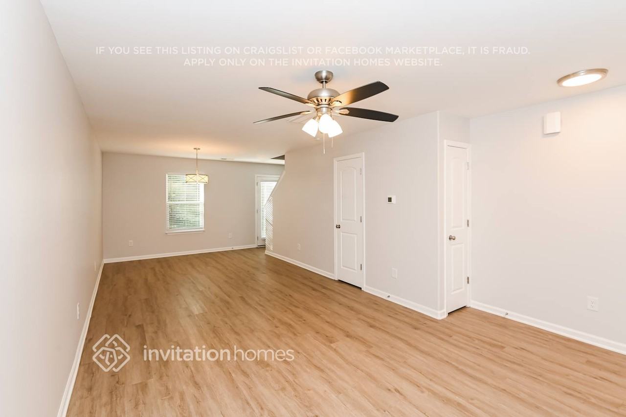 6528 Pennacook Dr - Photo 4 of 16