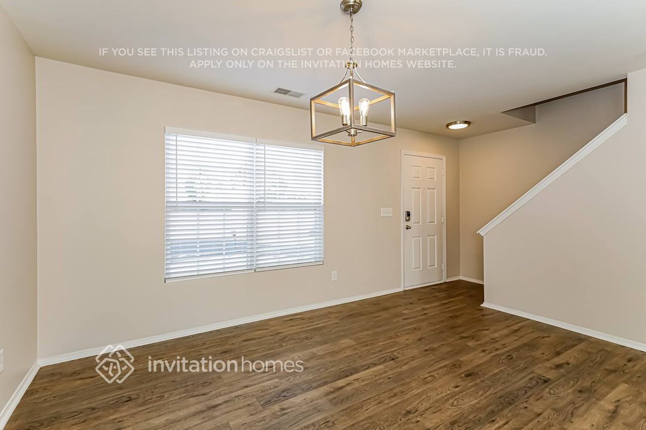 9205 Ames Hollow Rd - Photo 4 of 18