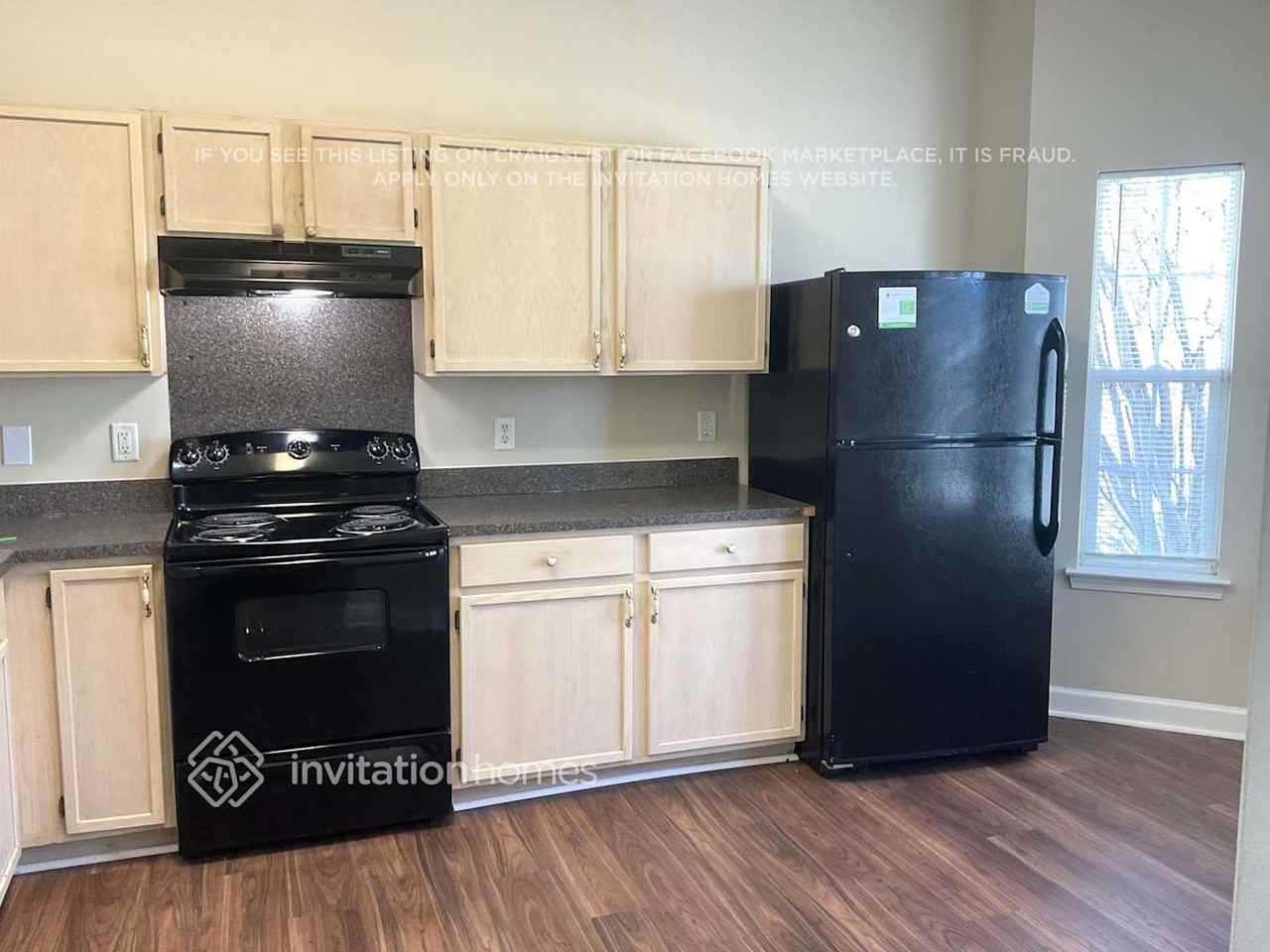 2307 Jacobs Ct - Photo 4 of 15