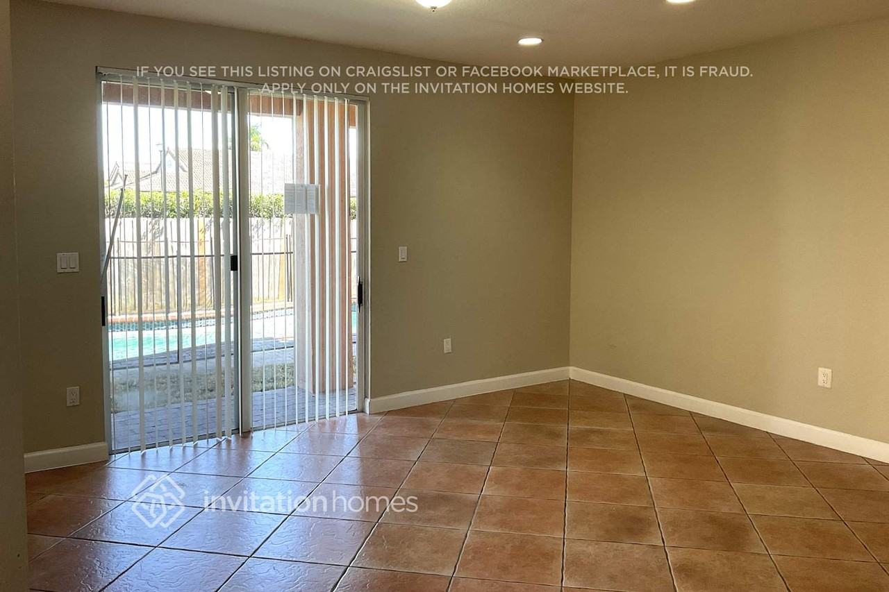 6601 Sw 162nd Ct - Photo 3 of 15