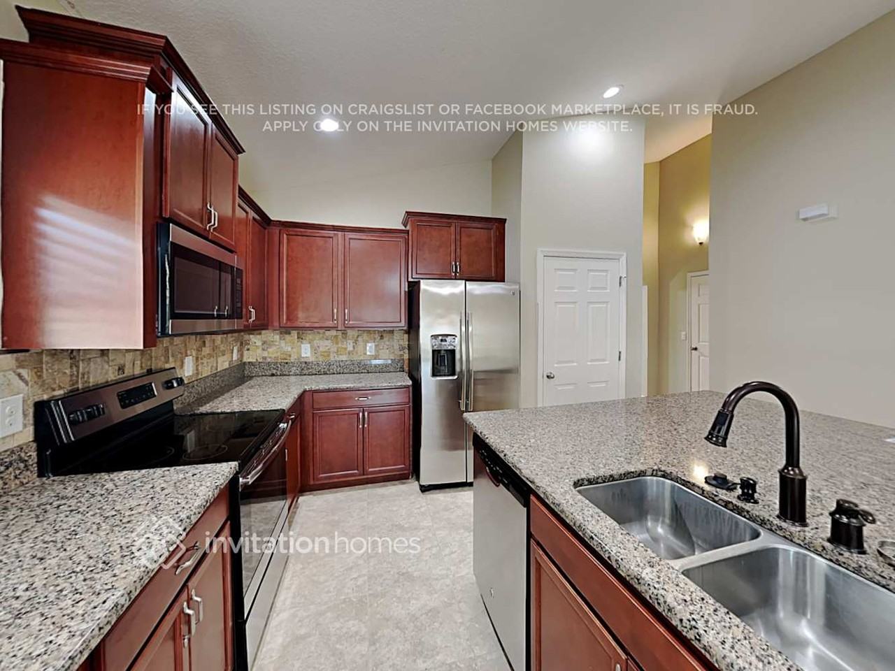 4270 Harvest Cir - Photo 6 of 17