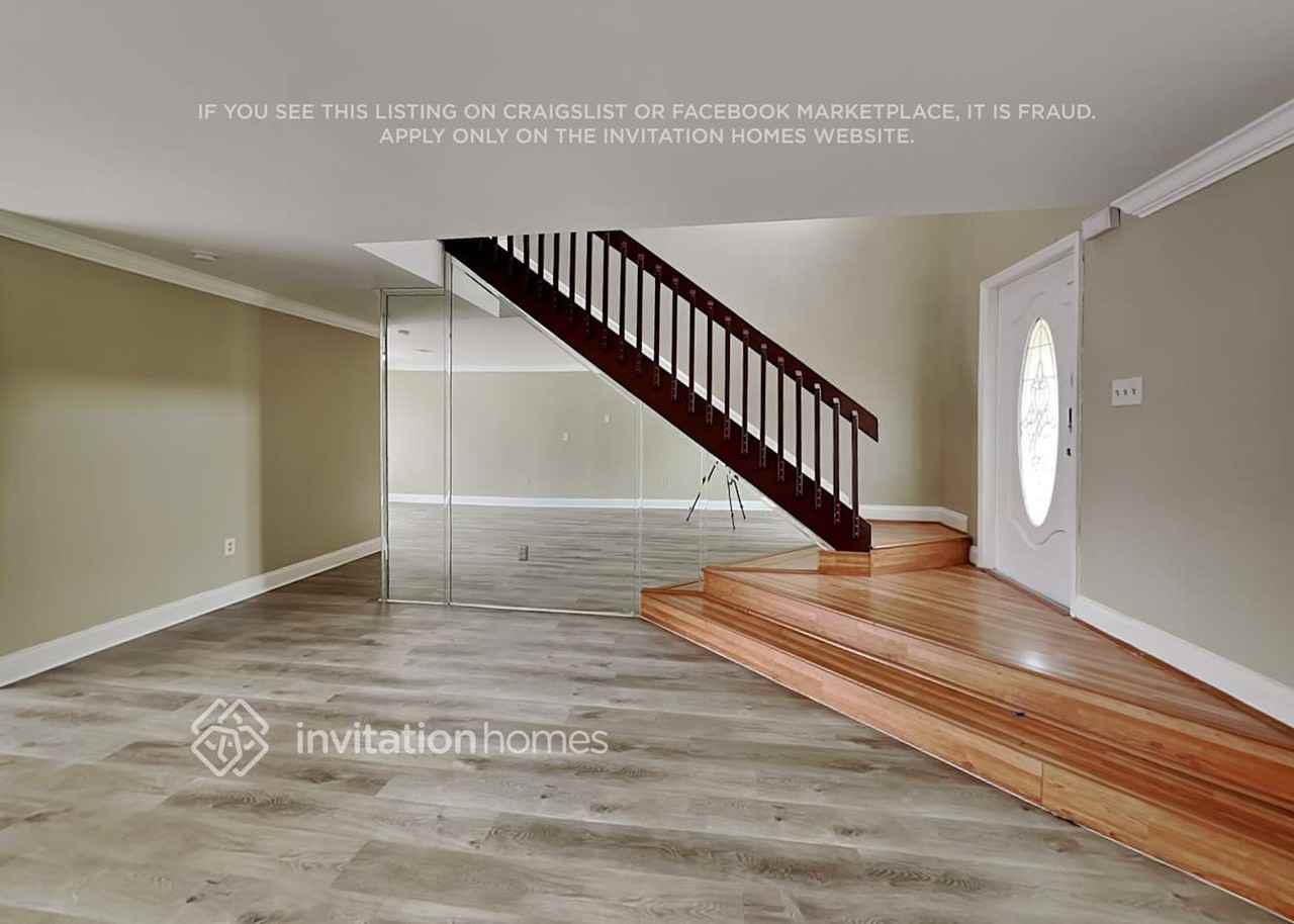 18925 Nw 78th Ct - Photo 5 of 20