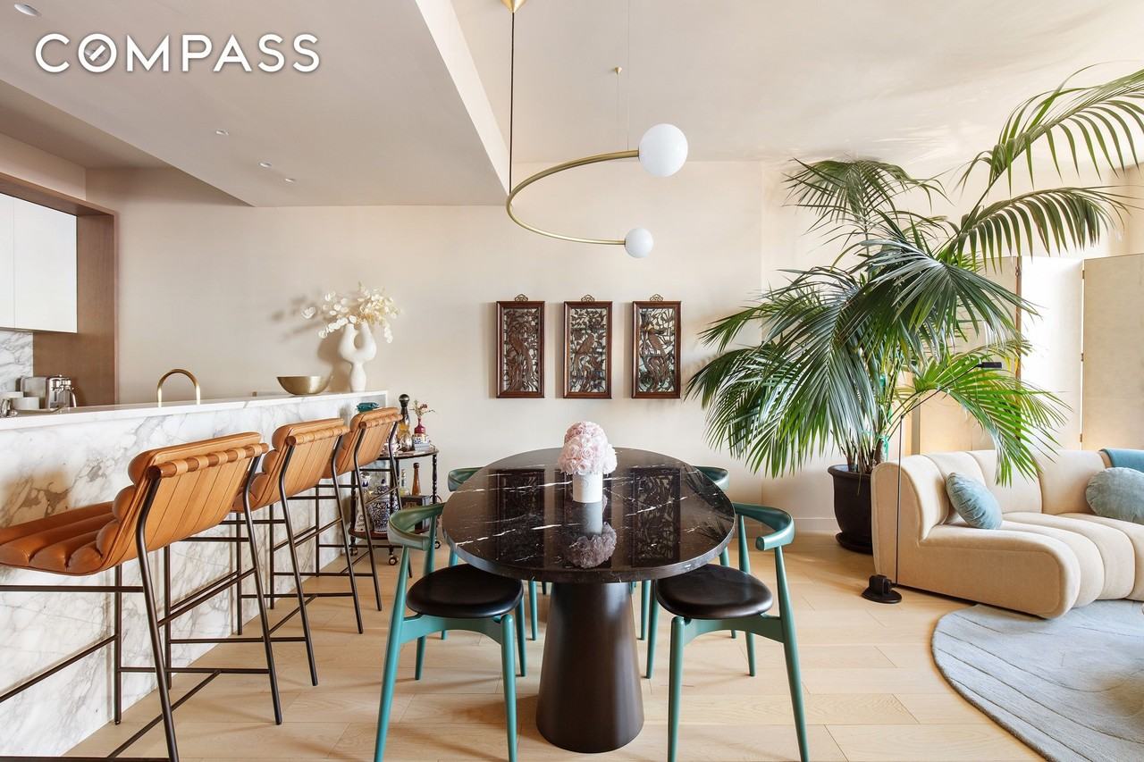 243 4th Ave #6B - Photo 2 of 7