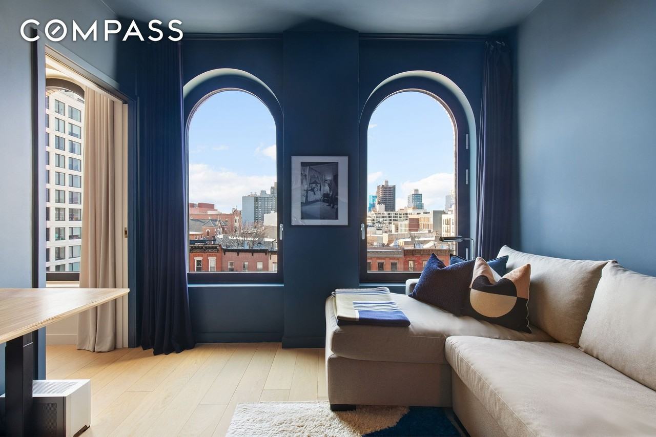 243 4th Ave #6B - Photo 4 of 7