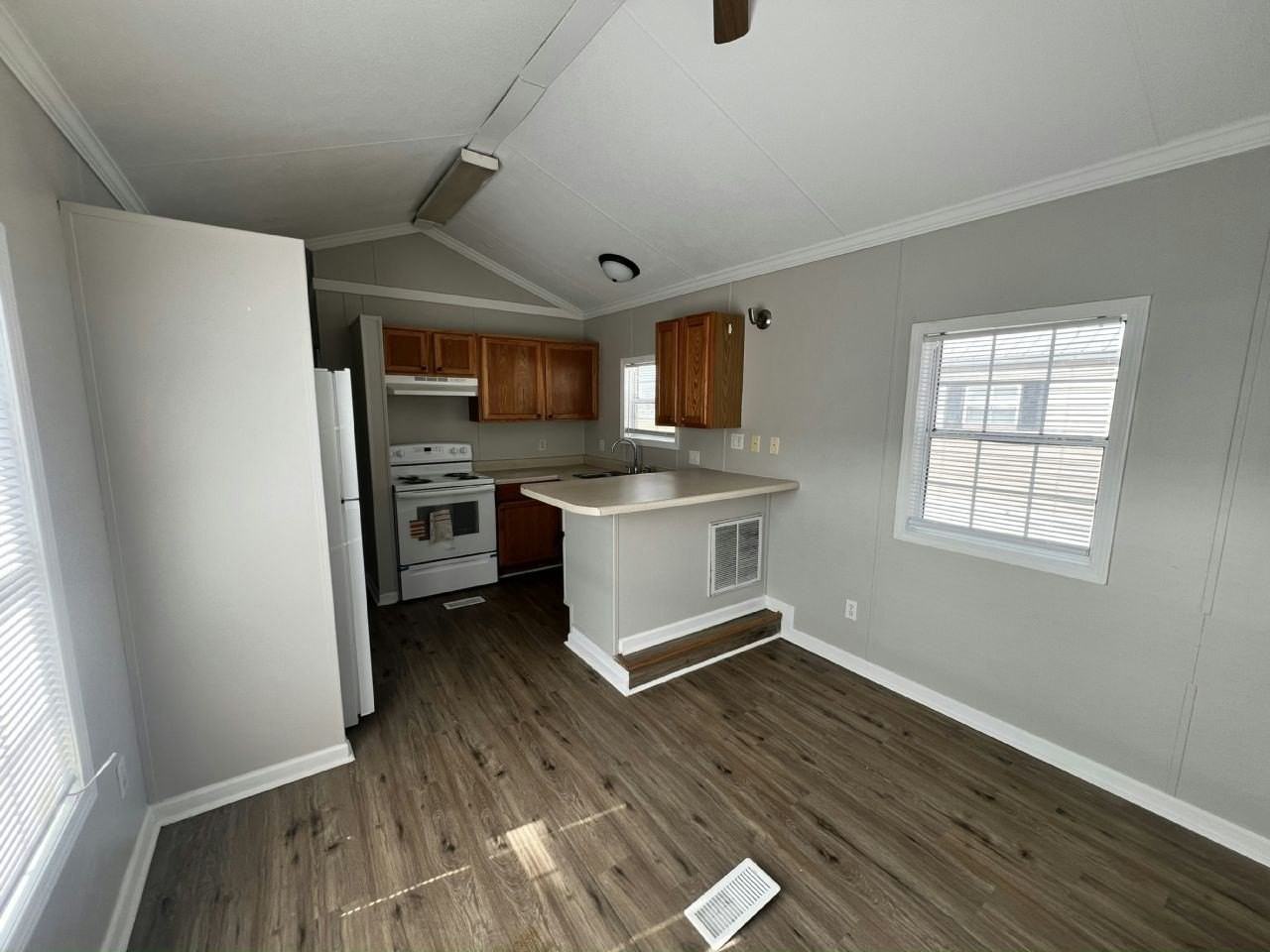 1113 Chicago Bulls St #1113 - Photo 2 of 11