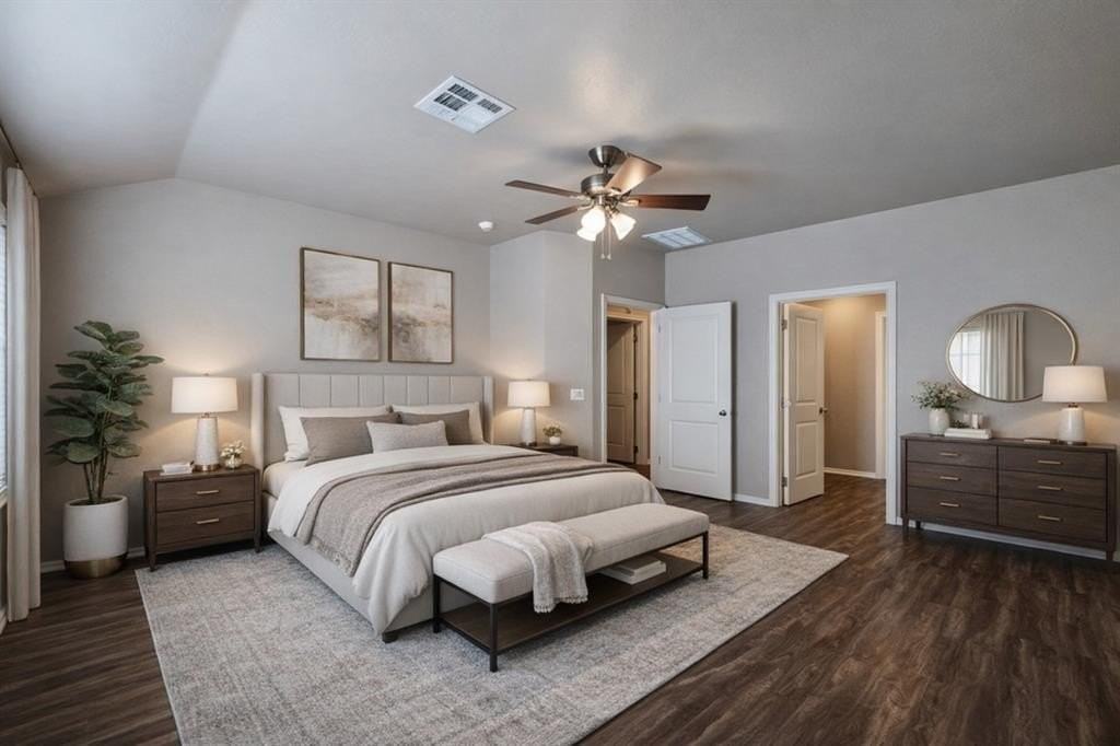 916 Coles Crk - Photo 3 of 37