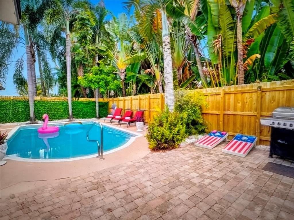 3024 Ne 2nd Ter - Photo 5 of 38