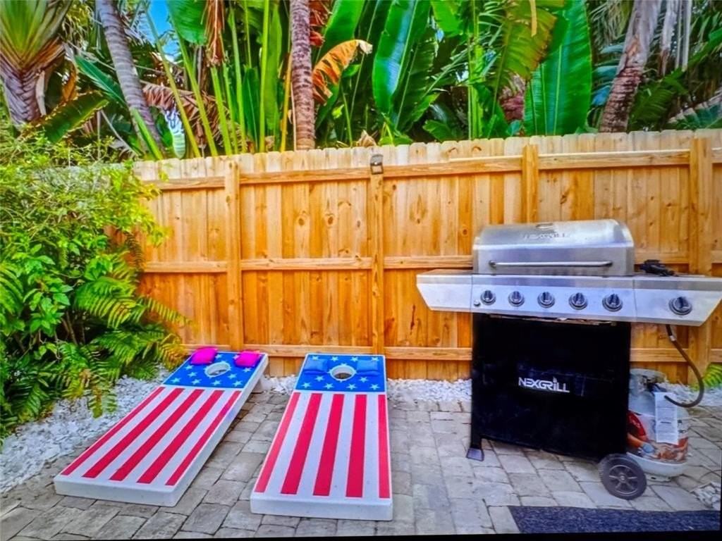 3024 Ne 2nd Ter - Photo 6 of 38