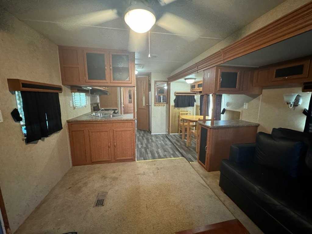 1249 Highway 22 - Photo 4 of 9