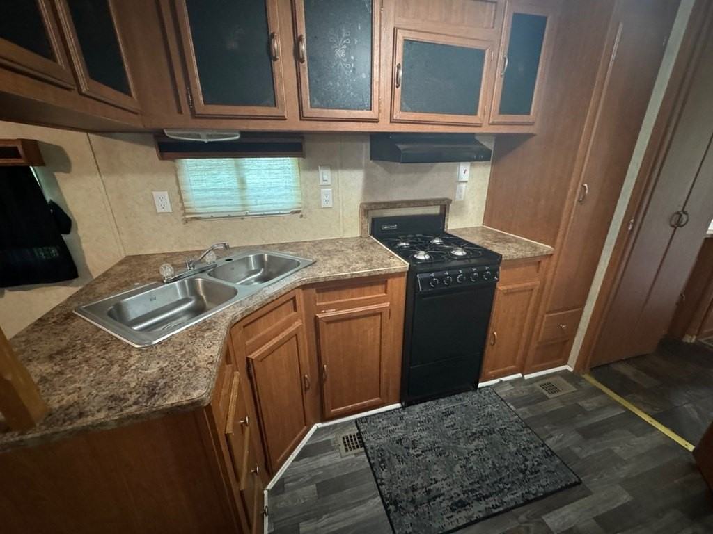 1249 Highway 22 - Photo 6 of 9