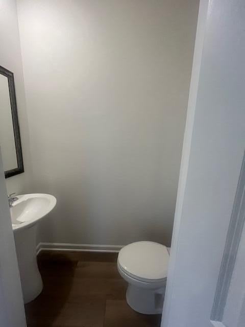 5024 NE Highwood Drive NE - Photo 5 of 16