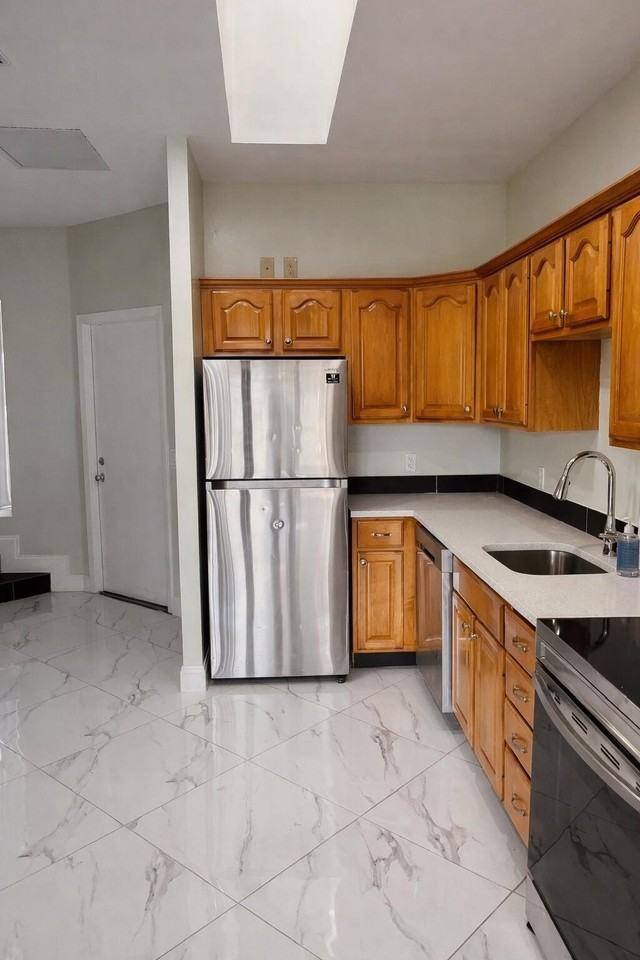 5761 Strawberry Lakes Cir - Photo 7 of 22