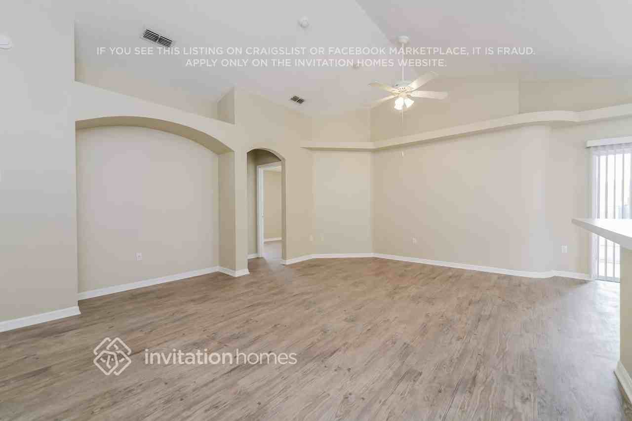 226 Manoel Ln - Photo 3 of 17