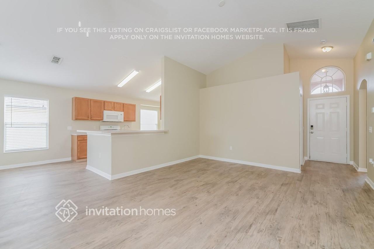 226 Manoel Ln - Photo 5 of 17