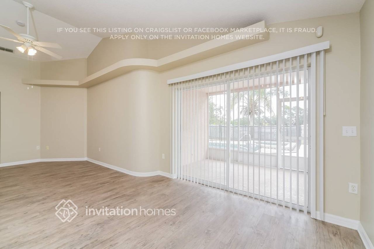 226 Manoel Ln - Photo 6 of 17