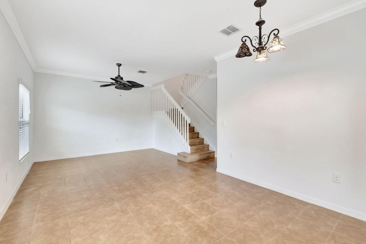 157 Monterey Bay Dr - Photo 6 of 30