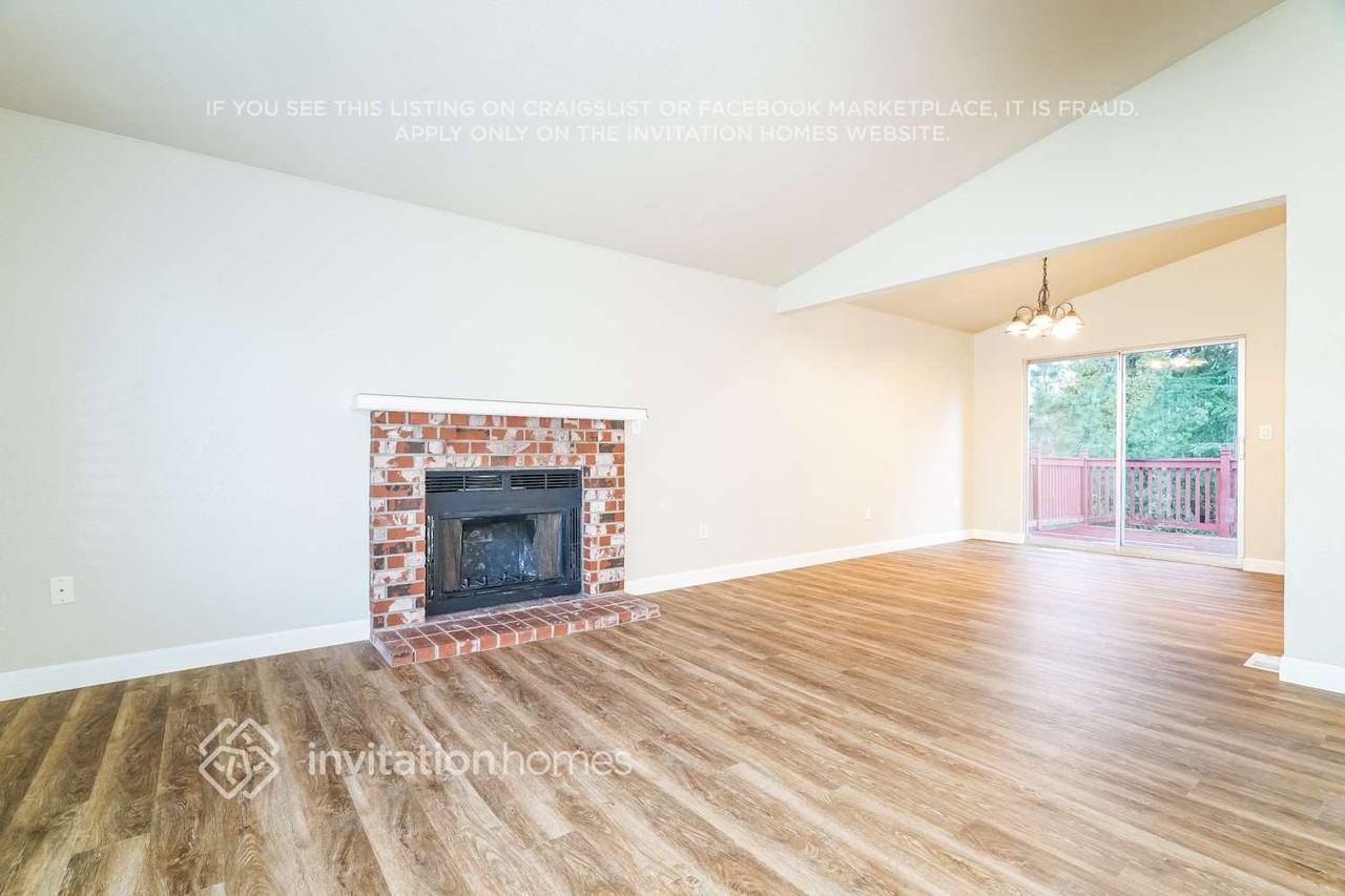 12636 Se 317th St - Photo 6 of 18