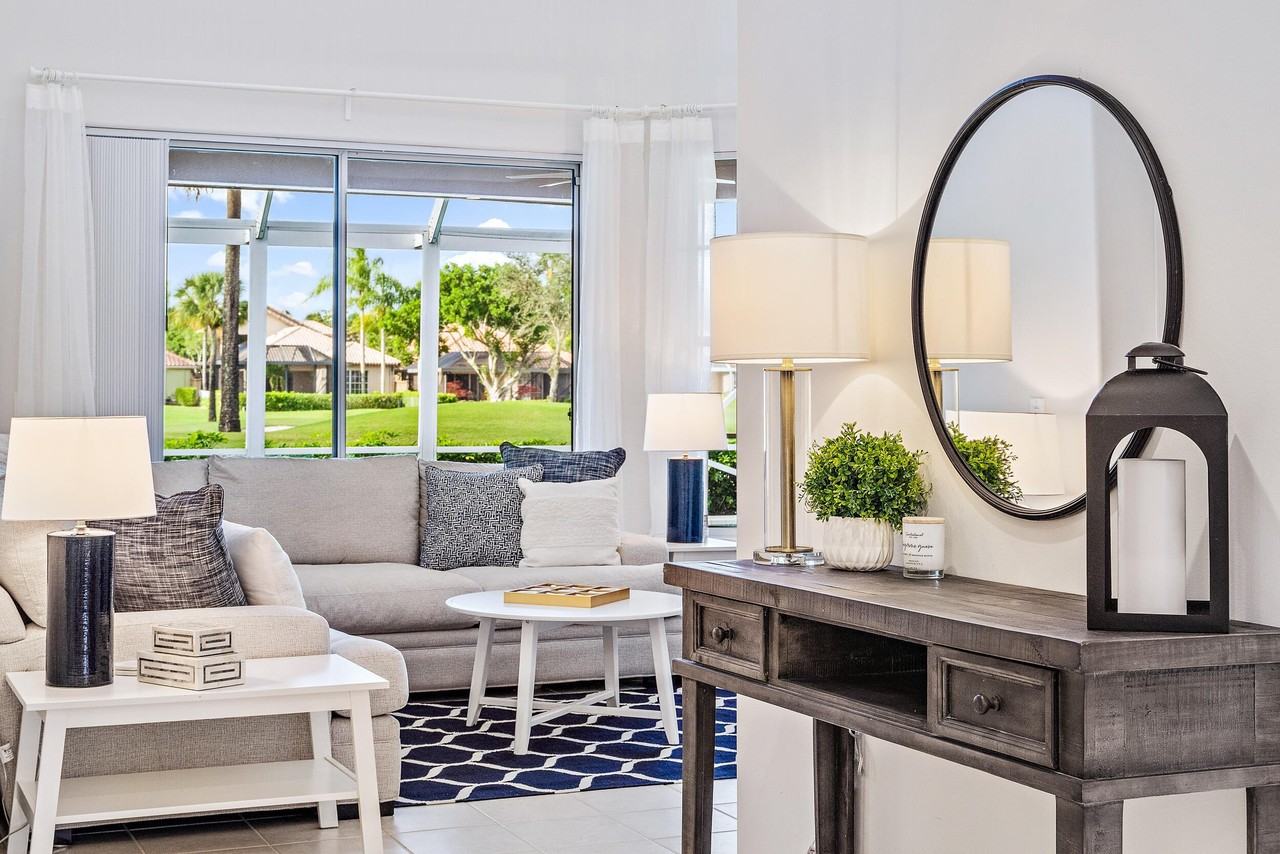 8307 Quail Meadow Way - Photo 7 of 42