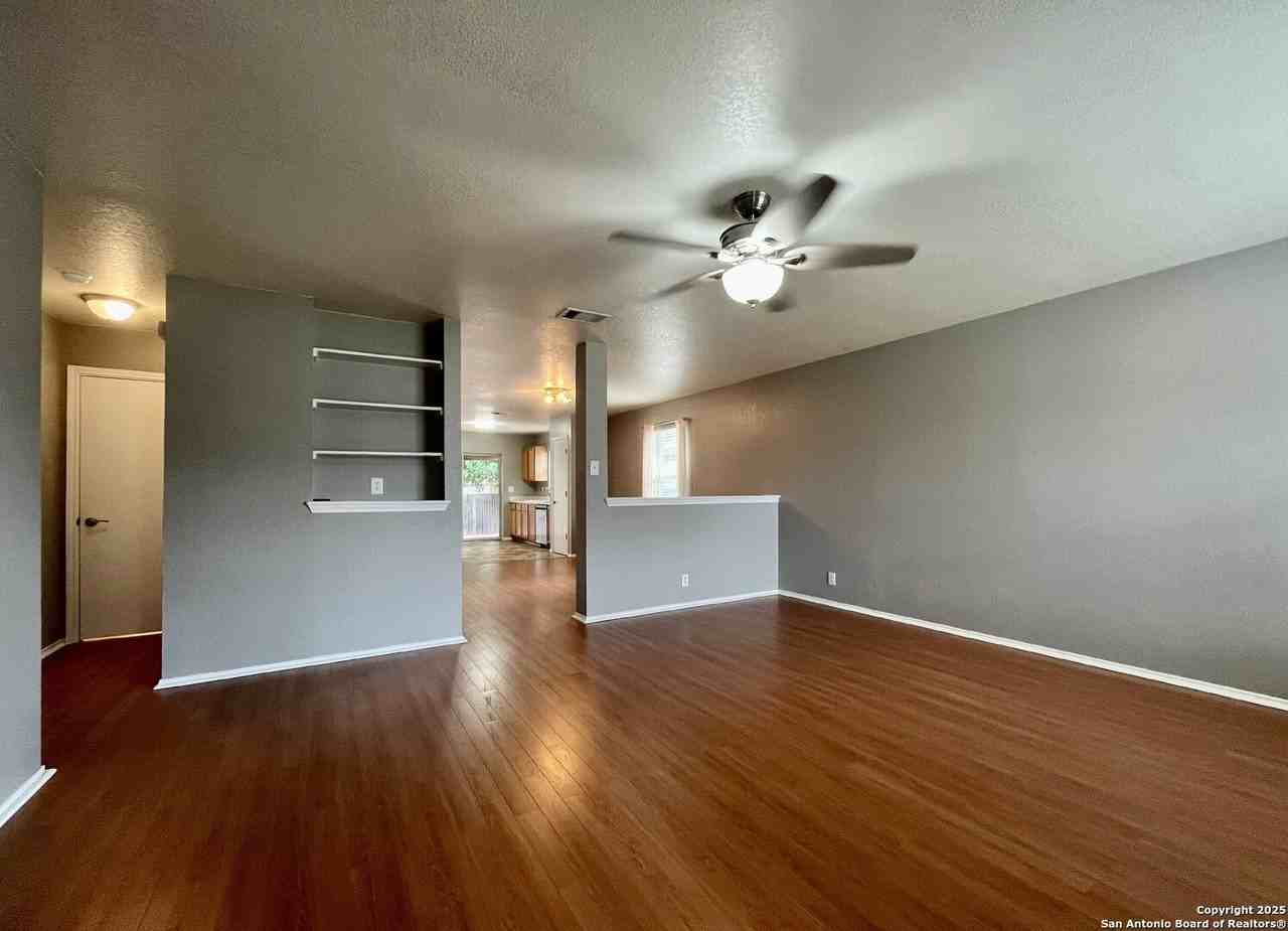 10635 Shaenleaf - Photo 7 of 41