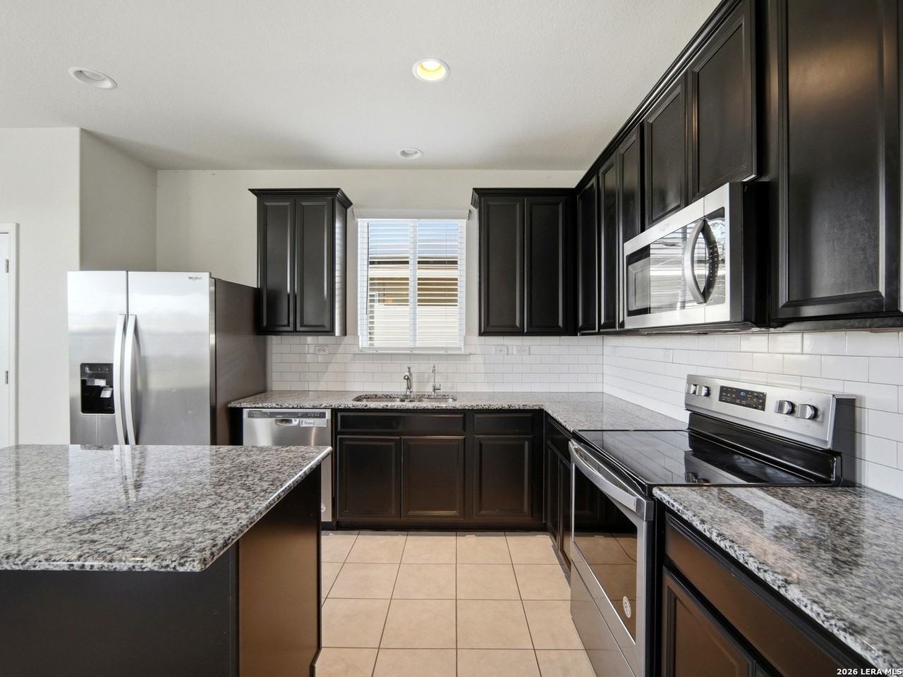 308 Autumn Rouge - Photo 4 of 15