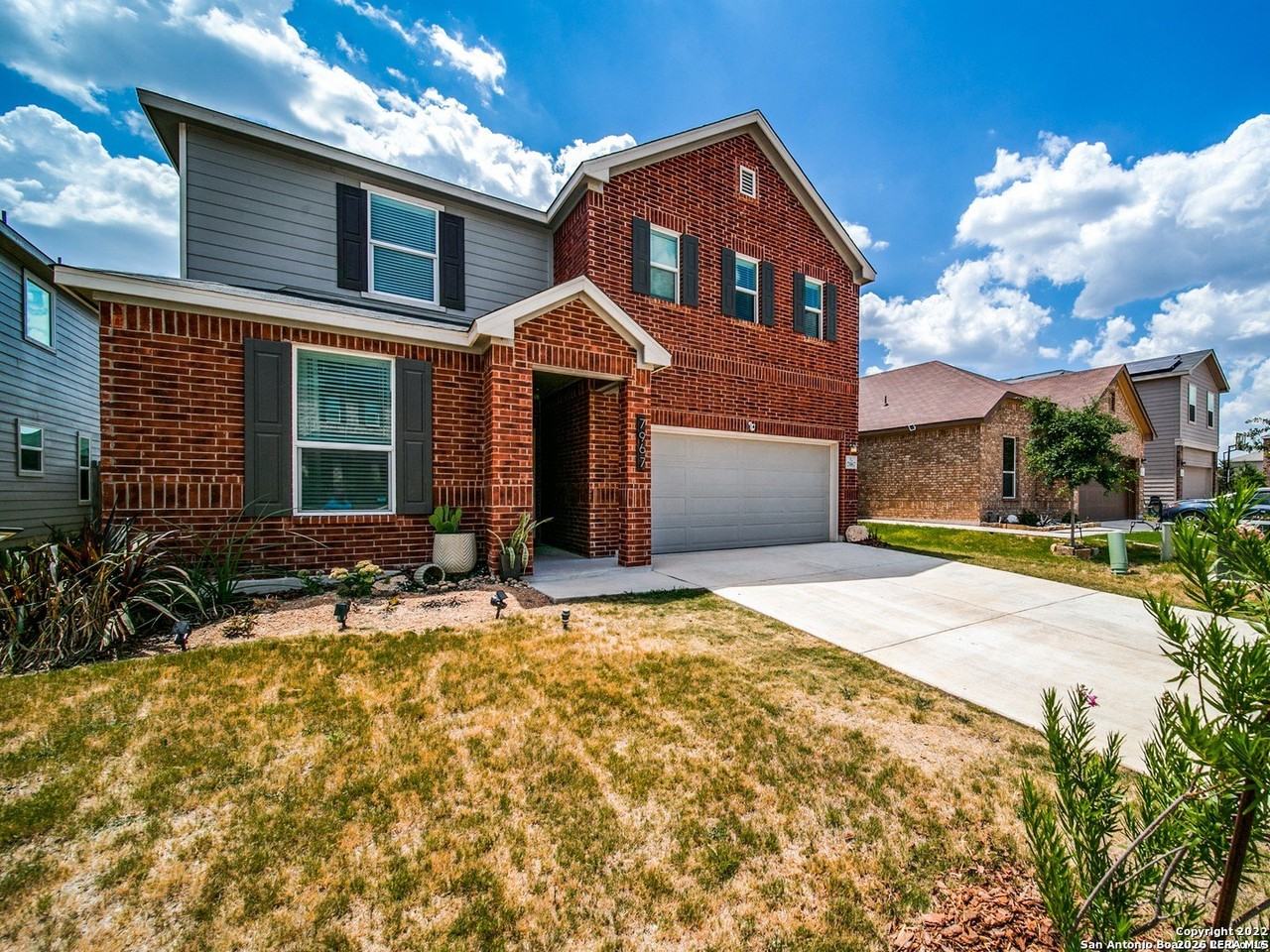 7967 Hanging Br - Photo 2 of 36